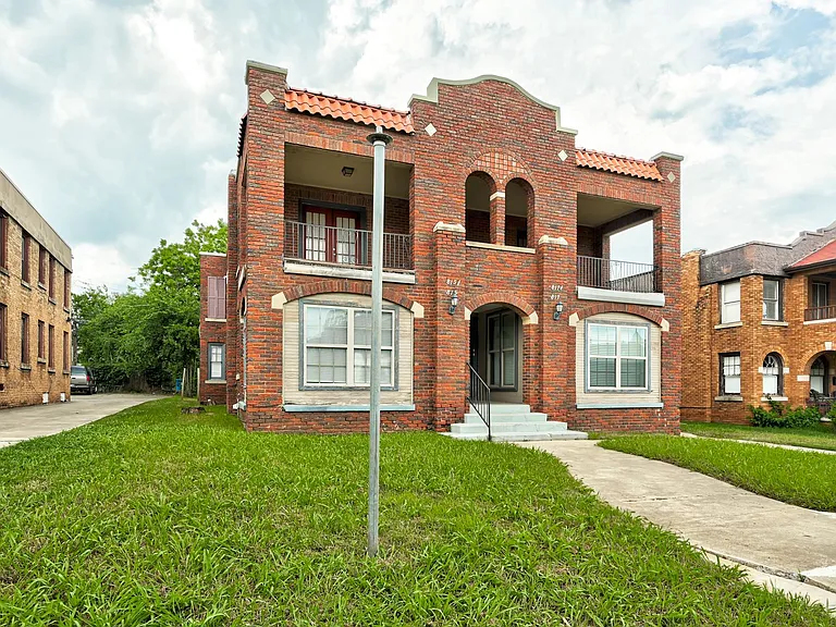 E Dr Quadplex — Photo 2