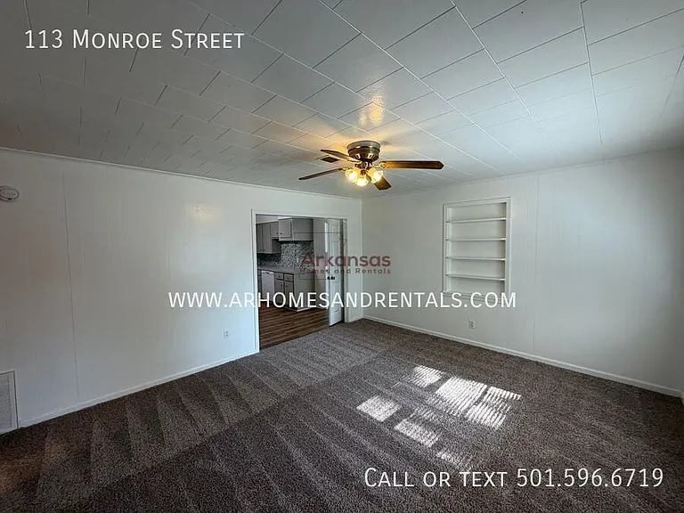 113 N Monroe St — Photo 3