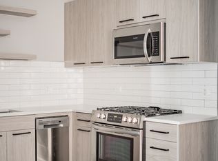 1472 W Erie St #3456583, Chicago, IL 60642