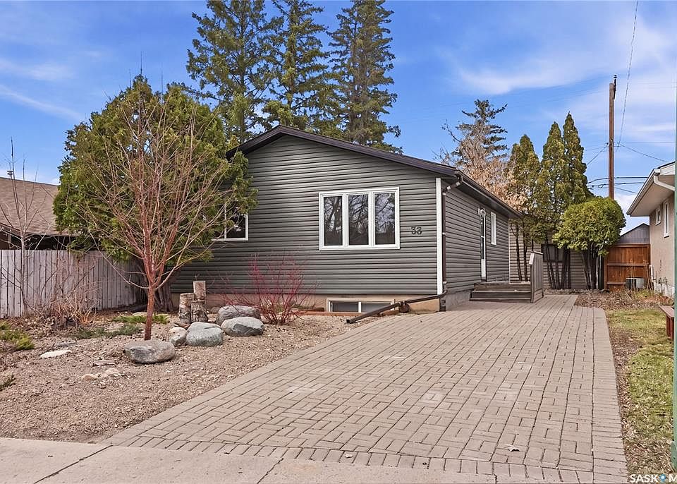 1st image of 53 Rita CRESCENT