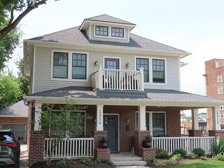 1316 S Henderson St — Photo 1