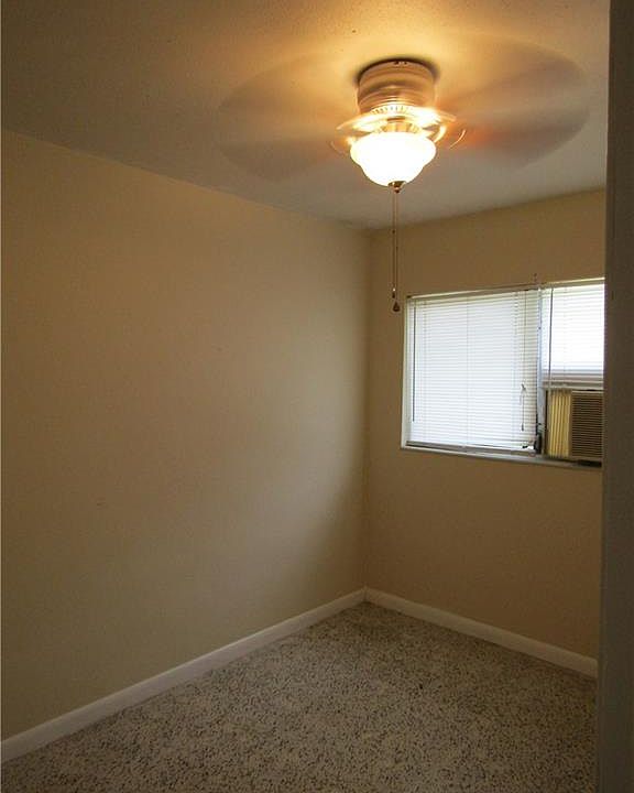 2nd image of 1865 Lafayette St #1867