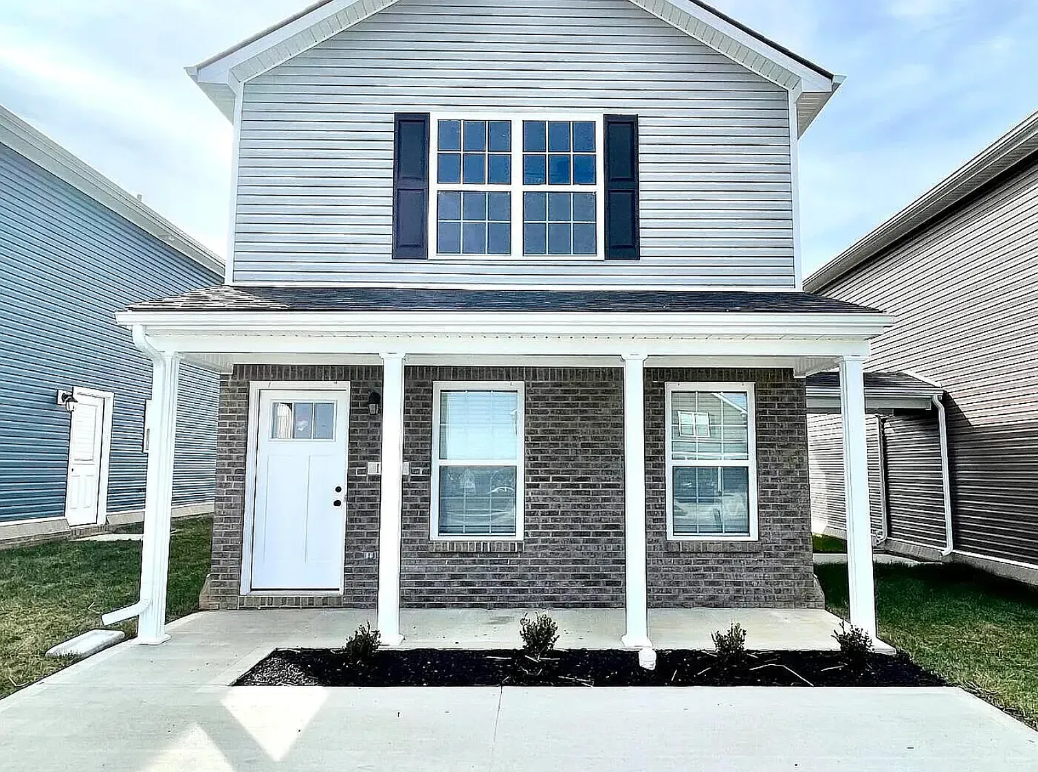 3 bed, 1650 sqft, $1,995 — Photo 1