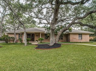 2701 Whisper Path St, San Antonio, TX 78230