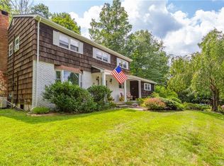 24 Farrell Dr, Brewster, NY 10509