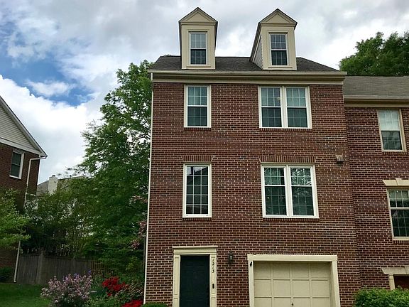 2nd image of 1213 Quaker Hill Dr