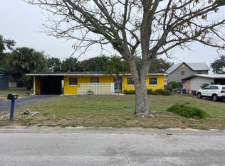 534 4th Pl SW #SW, Vero Beach, FL 32962