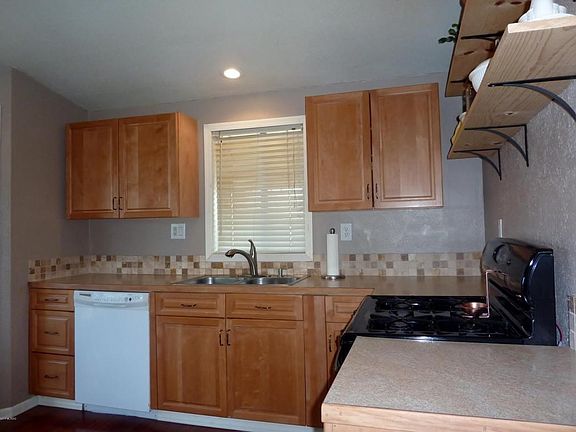 5th image of 3450 E Stallion Ln