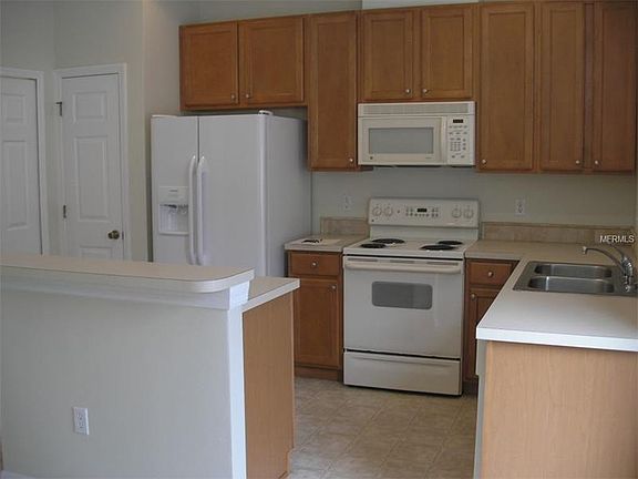 5th image of 12976 Langstaff Dr