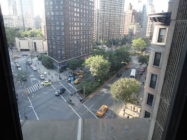 1st image of 140 W 69th St APT 74B