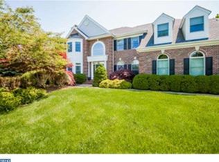 10 Nobadeer Dr, Pennington, NJ 08534
