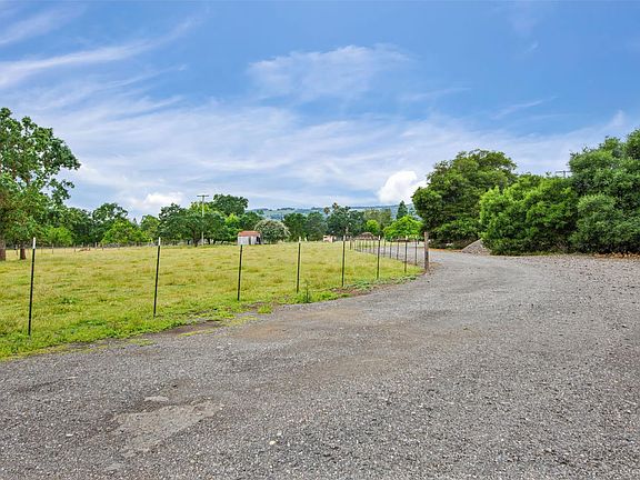 2nd image of 18775 Arnold Drive