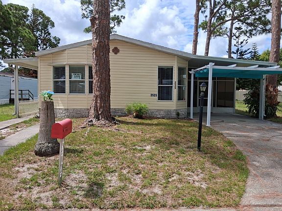 3rd image of 2525 Madrid Dr