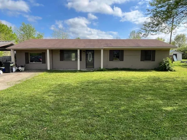 1808 Hamilton Ave, Mena, AR 71953