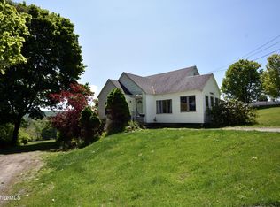 1649 State Rd, Richmond, MA 01254