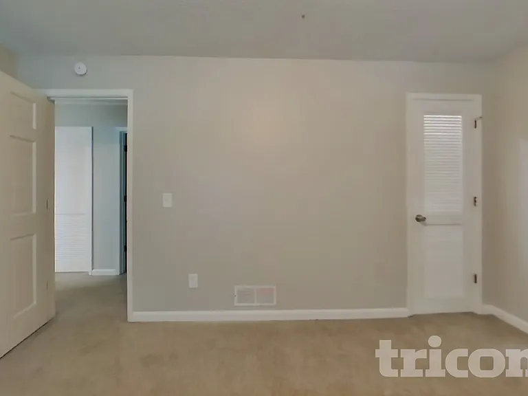 4930 Heritage Valley Dr — Photo 13