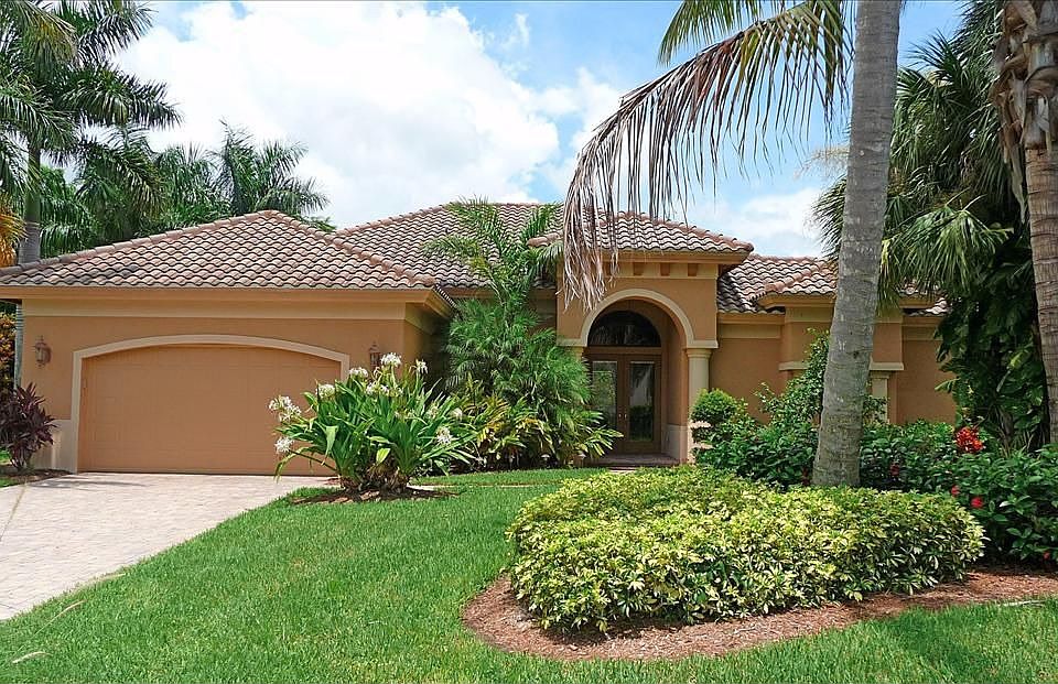 239 PEBBLE BEACH CIRCLE