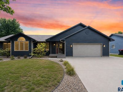 209 W Ironwood St, Brandon, SD, 57005