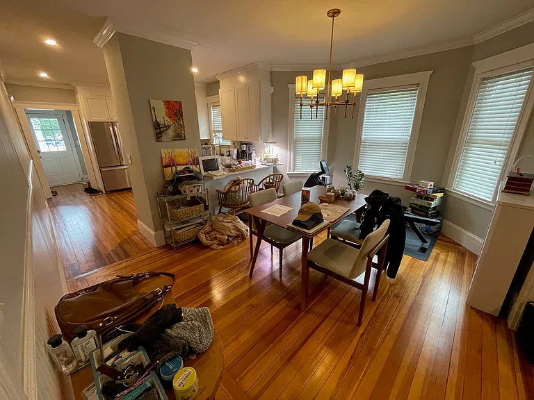 92 Surrey St #92 — Photo 6