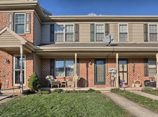 45 Windemere Ct, Elizabethtown, PA 17022