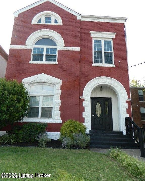 1st image of 1012 S Floyd St