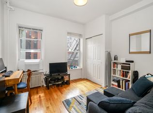 220 E 84th St APT 3C, New York, NY 10028