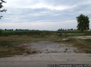 306 W Monroe St, Philo, IL 61864