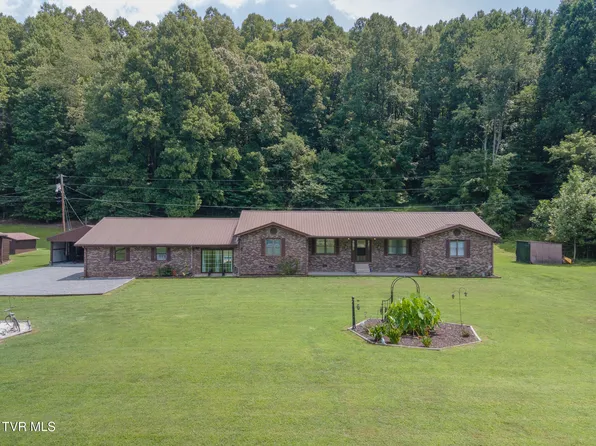 1528 Irondale Rd, Big Stone Gap, VA 24219