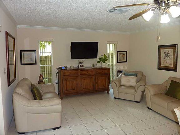 3rd image of 1743 Grove Valley Ave