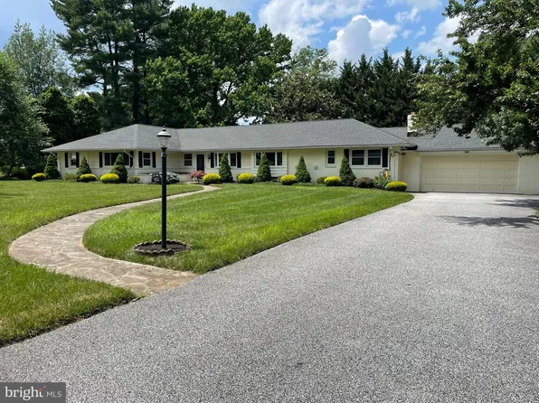 402 Ivy Church Rd, Lutherville Timonium, MD 21093