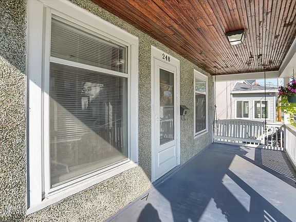 3rd image of 248 Main St S