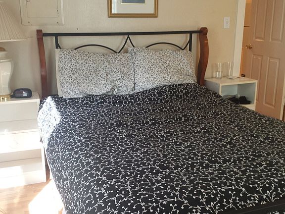 4th image of 543 Forest Ave APT A