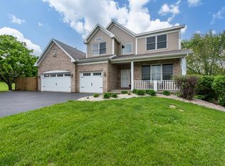 10804 Michigan Dr, Spring Grove, IL 60081