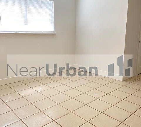 2nd image of 1812 Aransas Ave #1