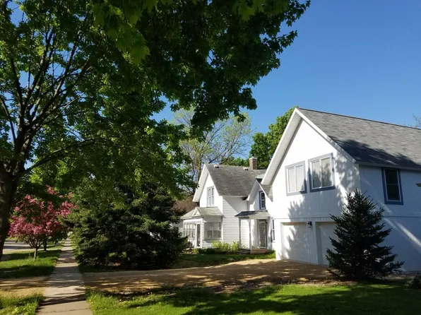 412 Main St, Pepin, WI 54759