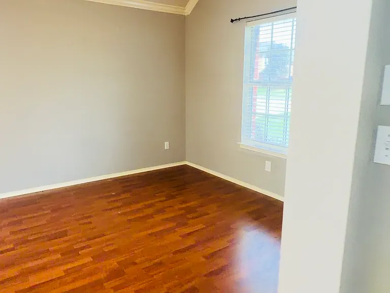 301 Mimosa Dr — Photo 18