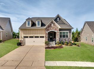 222 Kentmere Ln, Clover, SC 29710