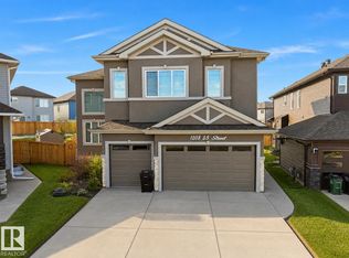1208 25th St, Edmonton, AB T6T 2K7
