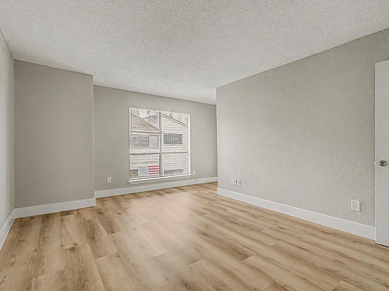 9552 Windswept Ln #9552 — Photo 23