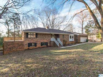 7702 Oakridge Dr SE, Huntsville, AL, 35802