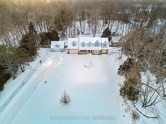 4th image of 32 Howe Island Ferry Rd