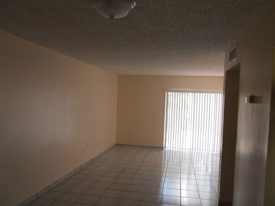 1st image of 6825 W Flagler St APT 204