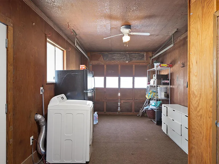 1182 Angelina St — Photo 21
