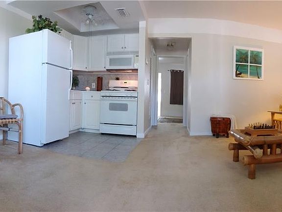 5th image of 6100 21st St N APT 18