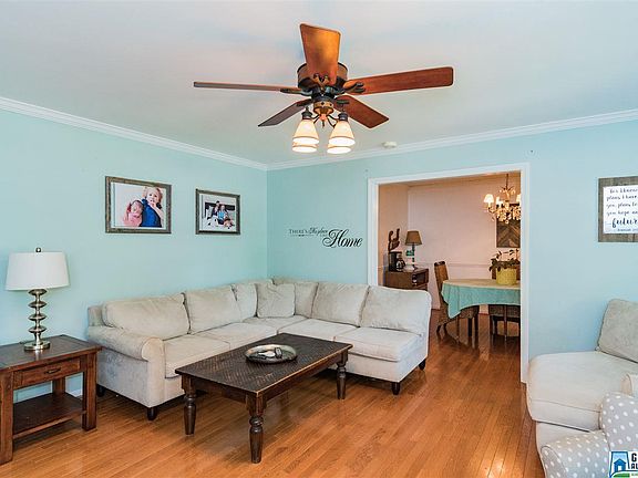 5th image of 1147 Camelot Cir