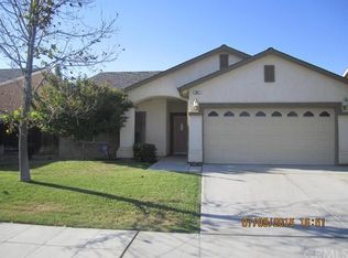 951 Perkins Ave, Madera, CA 93637