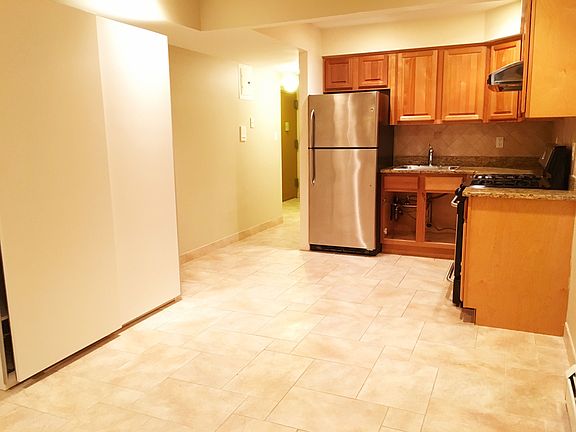 3rd image of 3076 38th St APT 4D