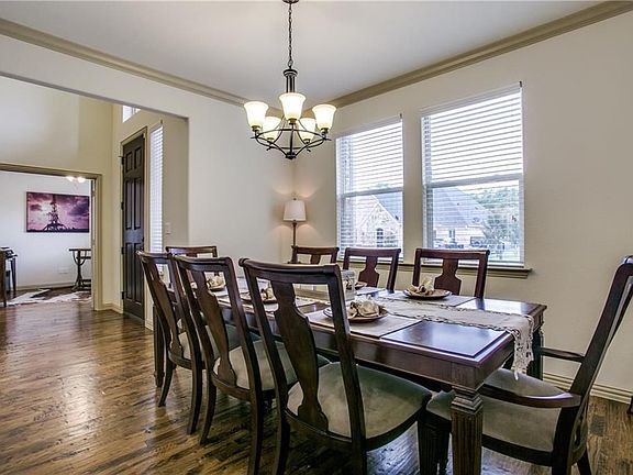 4th image of 3805 Park Manor Ct