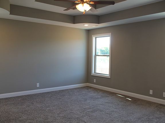 5th image of 254 Azalea Dr