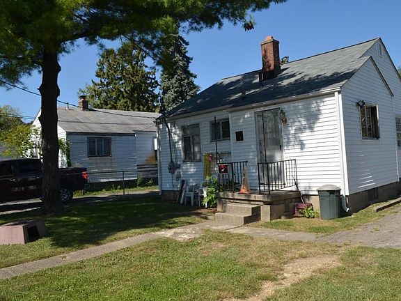 3rd image of 1479 Walsh Ave